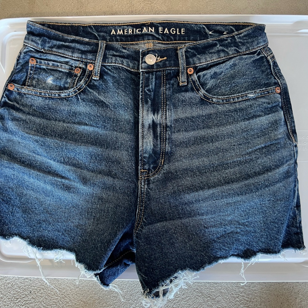 American Eagle Outfitters Women's Highest Rise 90’s Boyfriend Denim Shorts